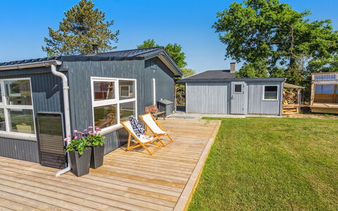 Tabithe - 500M from the Sea: Roof, House, Land Lot, Home, Cottage, Estate, Garden Buildings, Shade, Log Cabin, Landscaping