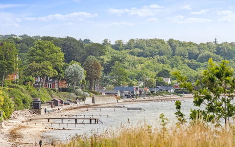 Geeske - 150M from the Sea: Water, Body Of Water, Coast, Waterway, Summer, Bank, Coastal And Oceanic Landforms, Landscape, Watercourse, Shore