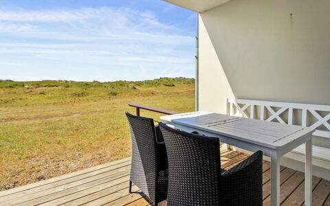 Eske - 50M from the Sea: Roof, House, Home, Cottage, Door, Siding, Deck, Porch, Plank, Hardwood