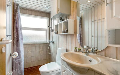 Bentine - 400M from the Sea