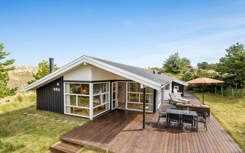 Tineke - 800M from the Sea: Roof, House, Home, Cottage, Door, Siding, Deck, Porch, Plank, Hardwood