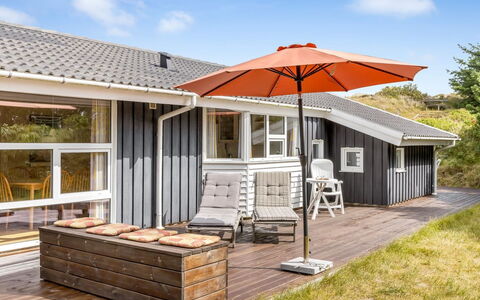 Tineke - 800M from the Sea: Roof, House, Home, Cottage, Door, Siding, Deck, Porch, Plank, Hardwood