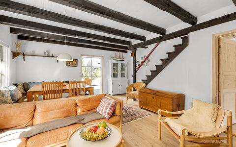Enya - 1.2Km from the Sea: Cottage, Shed, Hut, Farmhouse, Prairie, Shack, Barn, Log Cabin, Garden Buildings