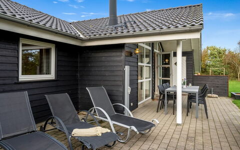 Lillemor - 800M to the Fjord: Flooring, Interior Design, Wood, Floor, Stairs, Ceiling, Wood Stain, Wood Flooring, Hardwood, Handrail