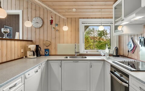 Lillemor - 800M to the Fjord: Kitchen, Countertop, Kitchen Appliance, Major Appliance, Wood, Interior Design, Home Appliance, Ceiling, Cabinetry, Flooring