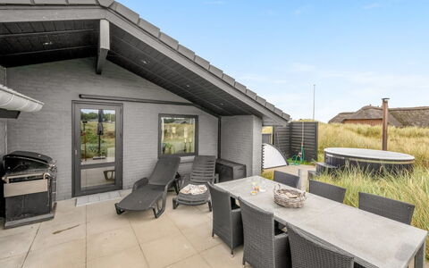 Walther - 300M from the Sea: Roof, Home, Door, Cottage, Shade, Siding, Yard, Estate, Backyard