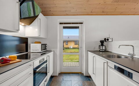 Fietje - 500M to the Fjord: Wood, Flooring, Kitchen, Countertop, Floor, Ceiling, Major Appliance, Kitchen Appliance, Cabinetry, Wood Stain