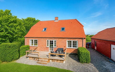 Soria - 600M to the Fjord: Grass, House, Roof, Home, Cottage, Shrub, Land Lot, Rural Area, Farmhouse, Groundcover
