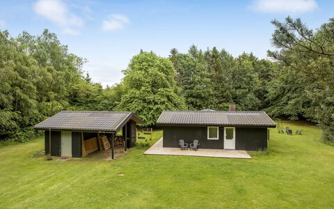 Gudrid - 250M to the Fjord: Architecture, Roof, Home, Composite Material, Daylighting, Siding, Driveway