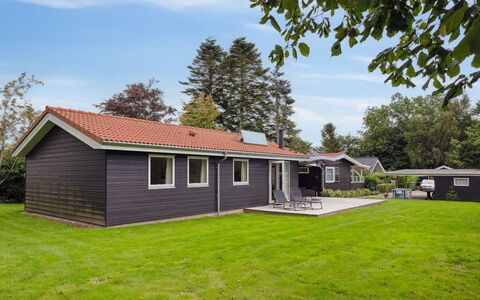 Rikus - 300M from the Sea: Roof, Home, Door, Cottage, Shade, Siding, Yard, Estate, Backyard
