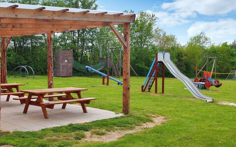 Herta: Wood, Outdoor Play Equipment, Public Space, Picnic Table, Playground, Park, Outdoor Table, Shade, Leisure, Garden