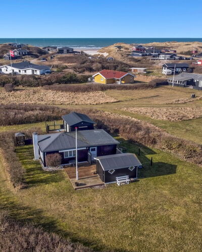 Edvia - 300M from the Sea