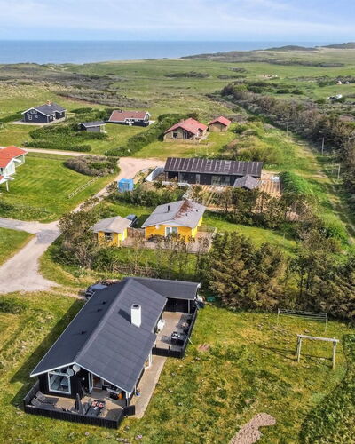 Aike - 400M from the Sea