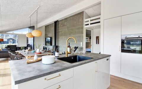 Serey - 1.4Km from the Sea: Kitchen, Countertop, Flooring, Furniture, Interior Design, Wood, Floor, Ceiling, Cabinetry, Kitchen Appliance