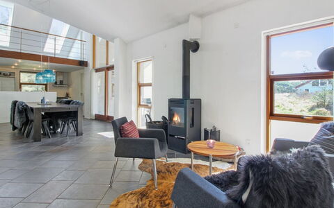 Maiti - 300M from the Sea: Flooring, Wood, Furniture, Interior Design, Floor, Ceiling, Living Room, Couch, Room, Home
