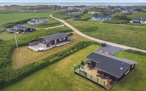 Lok - 450M from the Sea: Architecture, Roof, Home, Composite Material, Daylighting, Siding, Driveway