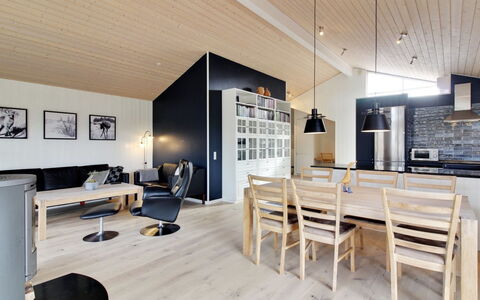 Heraldina - 1Km from the Sea: Interior Design, Flooring, Wood, Ceiling, Furniture, Floor, Wood Flooring, Living Room, Home, Light Fixture