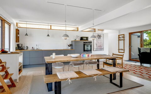 Mumme - 700M from the Sea: Furniture, Interior Design, Flooring, Floor, Wood, Table, Kitchen & Dining Room Table, Chair, Ceiling, Kitchen