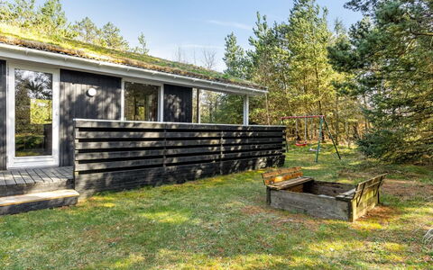 Eriksine - 1.9Km from the Sea: 