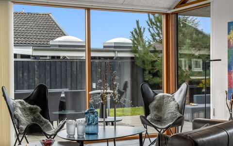 Aaran - 700M from the Sea: Furniture, Wood, Interior Design, Chair, Home, Flooring, Floor, Flowerpot, Living Room, Houseplant