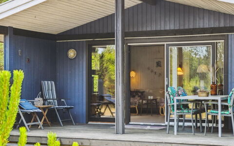 Andy - 600M from the Sea: Architecture, Roof, Home, Composite Material, Daylighting, Siding, Driveway