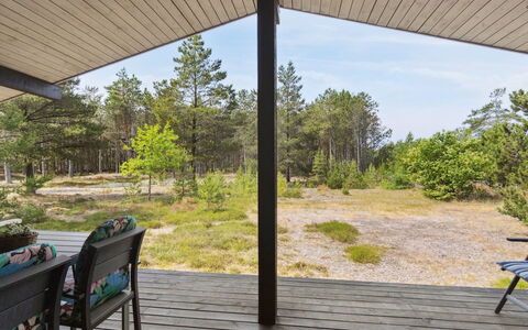 Andy - 600M from the Sea: Architecture, Roof, Home, Composite Material, Daylighting, Siding, Driveway
