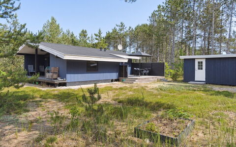Andy - 600M from the Sea: Architecture, Roof, Home, Composite Material, Daylighting, Siding, Driveway