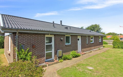 Erle - 1.5Km from the Sea: Home, Cottage, Siding, Hardwood, Shade, Plank, Design, Estate, Porch, Deck
