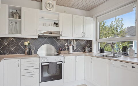 Gisella - 1.2Km from the Sea: Kitchen, Interior Design, Kitchen Appliance, Countertop, Flooring, Major Appliance, Cabinetry, Furniture, Ceiling, Home Appliance
