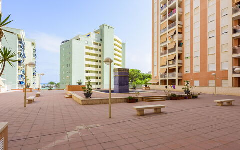 Mar de Oropesa i: Furniture, Wood, Interior Design, Architecture, Shelving, Chair, Floor, Real Estate, Beam, Hardwood