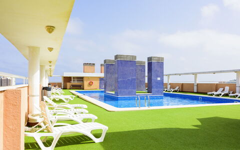 Mar de Oropesa i: Furniture, Wood, Interior Design, Architecture, Shelving, Chair, Floor, Real Estate, Beam, Hardwood