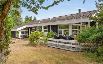 Galatia - 1.5Km from the Sea in Sealand
