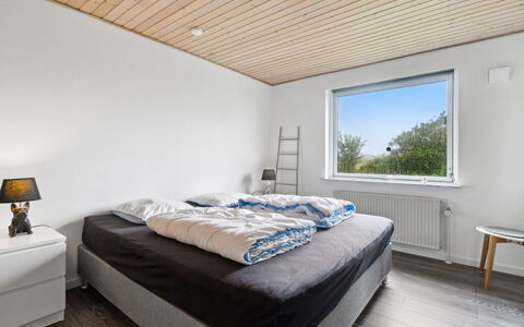 Kolle - 3.2Km from the Sea: Bed, Interior Design, Bedroom, Wall, Bedding, Bed Sheet, Flooring, Ceiling, Wood, Floor