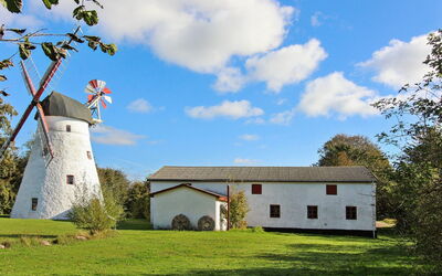 Kolle - 3.2Km from the Sea