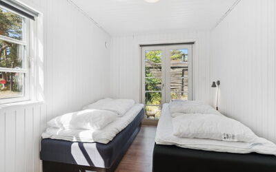 Ilmari - 150M from the Sea