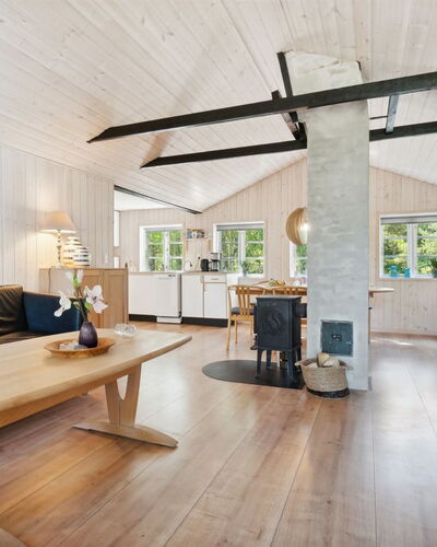 Ilmari - 150M from the Sea