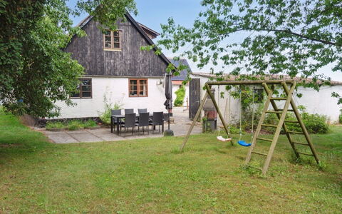 Helmer - 3Km from the Sea: Grass, House, Roof, Home, Cottage, Shrub, Land Lot, Rural Area, Farmhouse, Groundcover