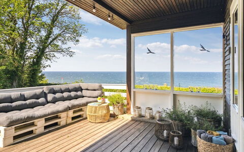 Yasha - 200M from the Sea: Wood, Roof, Architecture, Home, House, Cottage, Siding, Hardwood, Slope, Estate