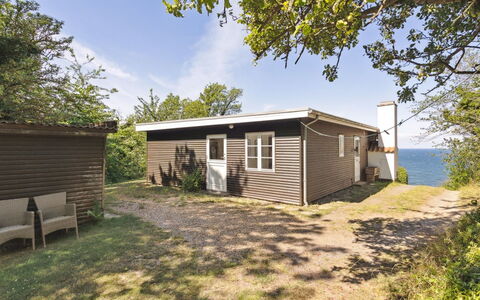 Yasha - 200M from the Sea: Wood, Roof, Architecture, Home, House, Cottage, Siding, Hardwood, Slope, Estate