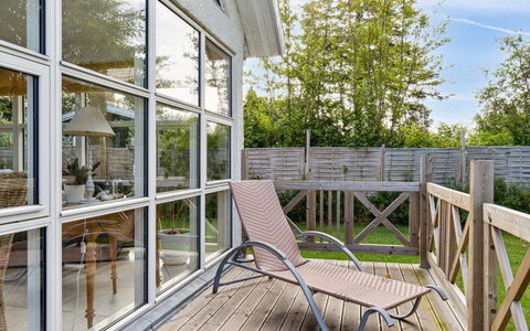 Meinolf - 200M from the Sea: Residential Area, Roof, Suburb, Driveway, Estate, Chimney