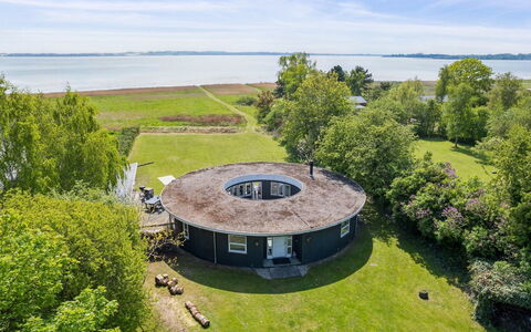 Vemund - 100M to the Fjord: House, Home, Roof, Cottage, Estate, Landscaping, Garden Buildings, Siding, Farmhouse