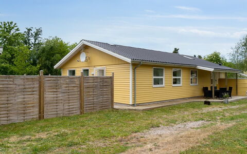Barth - 950M from the Sea: Roof, Home, Door, Cottage, Shade, Siding, Yard, Estate, Backyard