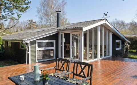 Gisella - 200M from the Sea: Roof, House, Land Lot, Home, Cottage, Estate, Garden Buildings, Shade, Log Cabin, Landscaping