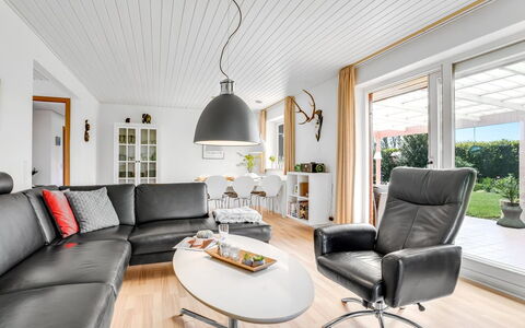 Maleen - 150M to the Fjord: Furniture, Interior Design, Couch, Flooring, Living Room, Floor, Ceiling, Home, Lighting, Room