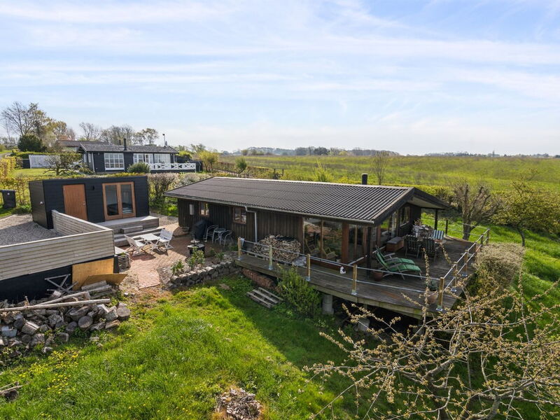 geeske - 150m From The Sea