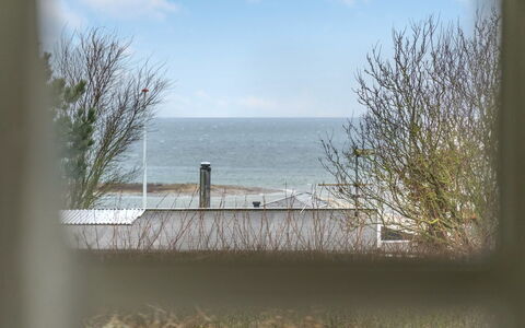 Ilkka - 220M from the Sea: Horizon, Sea, Ocean, Coast, Fence, Beach, Home Fencing