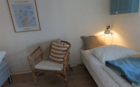 Ilkka - 220M from the Sea: Furniture, Bedroom, Bed, Interior Design, Wood, Bed Sheet, Floor, Bedding, Linens, Flooring