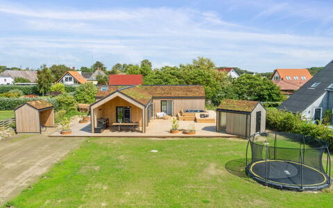 Ottmar - 150M from the Sea: Home, Roof, House, Cottage, Estate, Door, Porch, Siding, Farmhouse, Shade