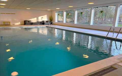 Dana - 525M from the Sea: Swimming Pool, Flooring, Resort, Hotel, Tile
