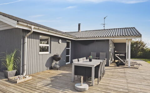 Anella - 200M from the Sea: Furniture, Interior Design, Flooring, Wood, Floor, Ceiling, Wood Flooring, Chair, Table, Lighting